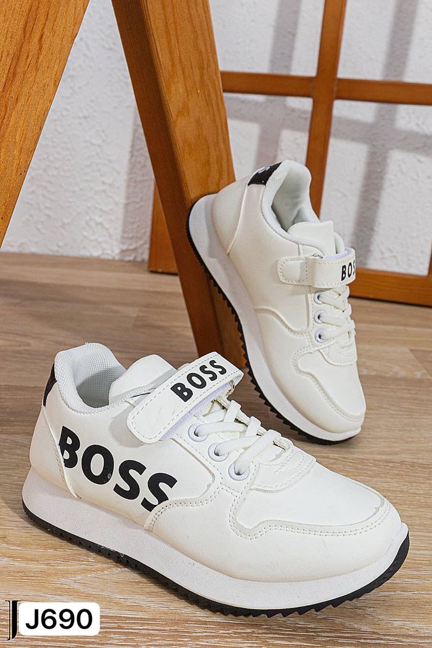 /public/uploads/photos/shares/Suzy shoes/IMG_4649.jpeg